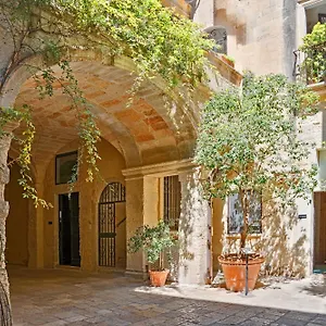 Palazzo Persone Dimora Storica Frühstückspension
